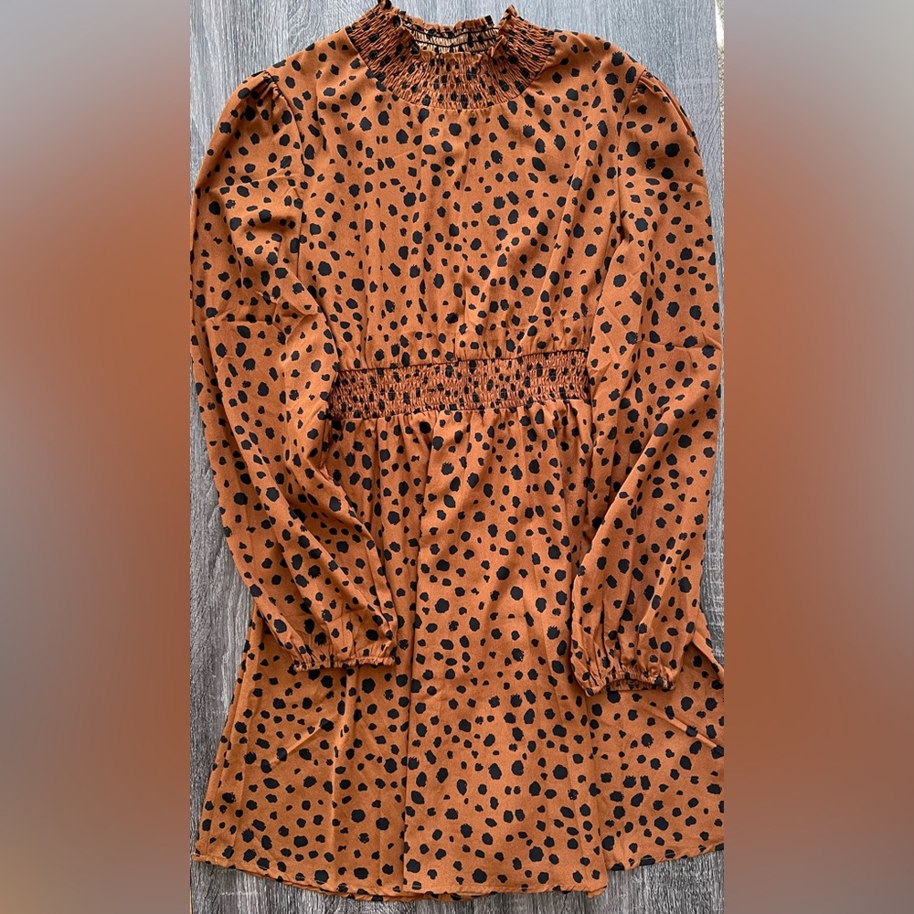 “Animal Print” Long Sleeve Dark Tan Dress with Black Spots | Size XL